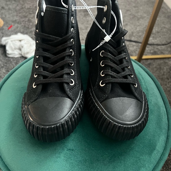 PF Flyers - Picture 5 of 6